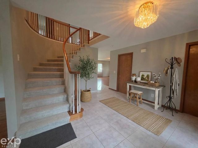 47630 Robins Nest Drive, Shelby Twp, MI 48315
