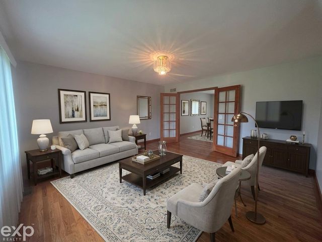 47630 Robins Nest Drive, Shelby Twp, MI 48315
