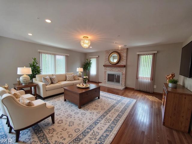 47630 Robins Nest Drive, Shelby Twp, MI 48315