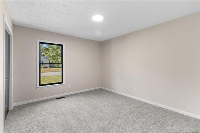 6935 Calamar Drive, Fayetteville, NC 28314