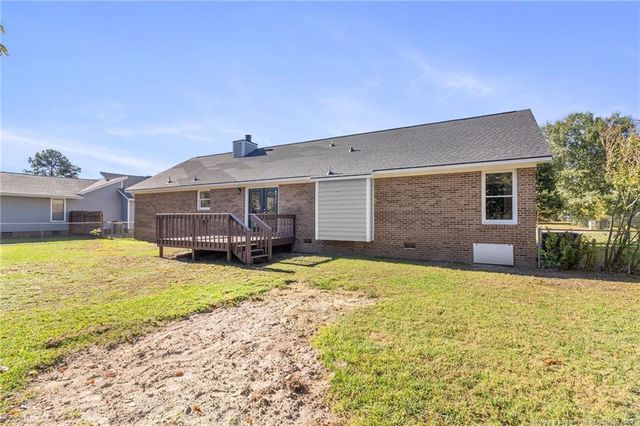 6935 Calamar Drive, Fayetteville, NC 28314