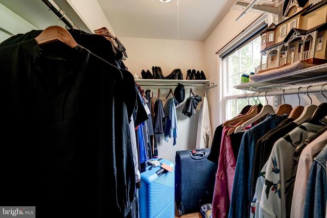 7525 CAYUGA AVE, Bethesda, MD 20817