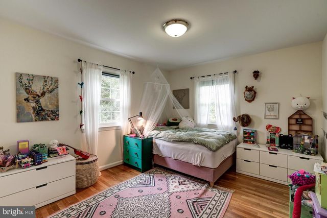 7525 CAYUGA AVE, Bethesda, MD 20817