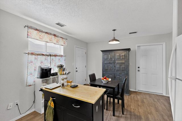 603 Santa Fe Avenue, Moriarty, NM 87035