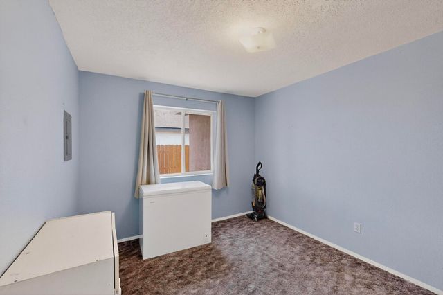 603 Santa Fe Avenue, Moriarty, NM 87035