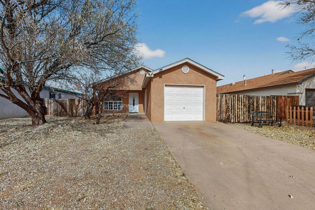 603 Santa Fe Avenue, Moriarty, NM 87035