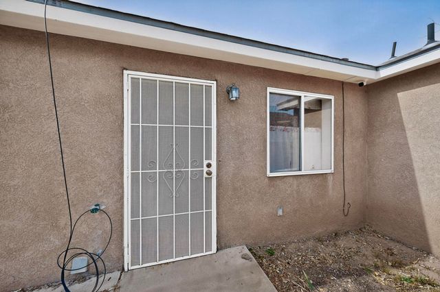 603 Santa Fe Avenue, Moriarty, NM 87035