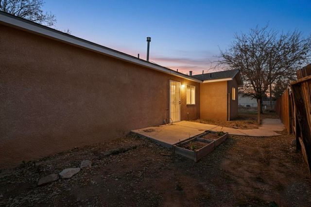 603 Santa Fe Avenue, Moriarty, NM 87035