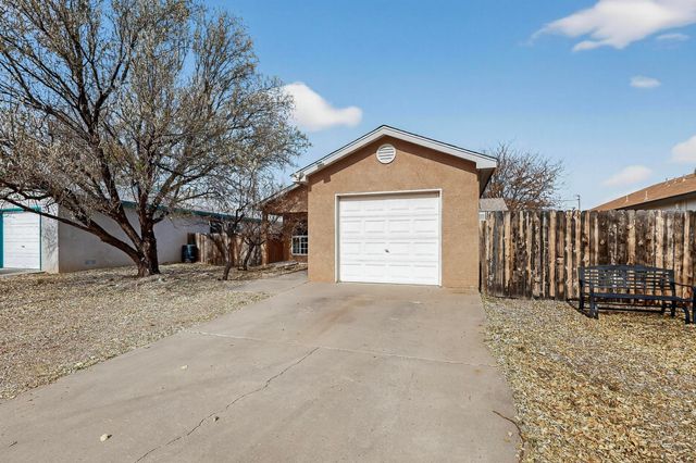 603 Santa Fe Avenue, Moriarty, NM 87035