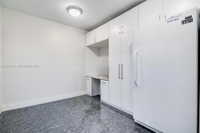 1581 Brickell Avenue 1805, Miami, FL 33129