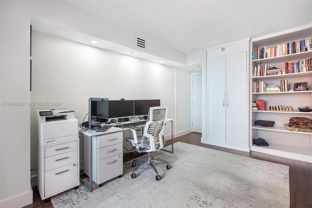 1581 Brickell Avenue 1805, Miami, FL 33129
