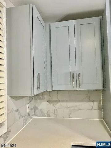 219 Peshine Avenue, Newark, NJ 07108