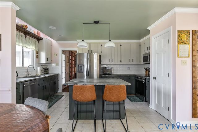 2734 Dalkeith Dr, Henrico, VA 23233