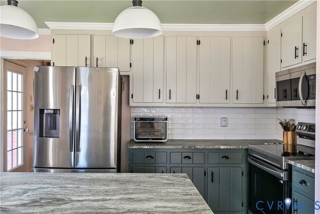 2734 Dalkeith Dr, Henrico, VA 23233