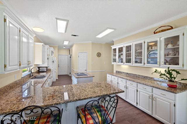 56135 E Diamondhead Drive, Diamondhead, MS 39525