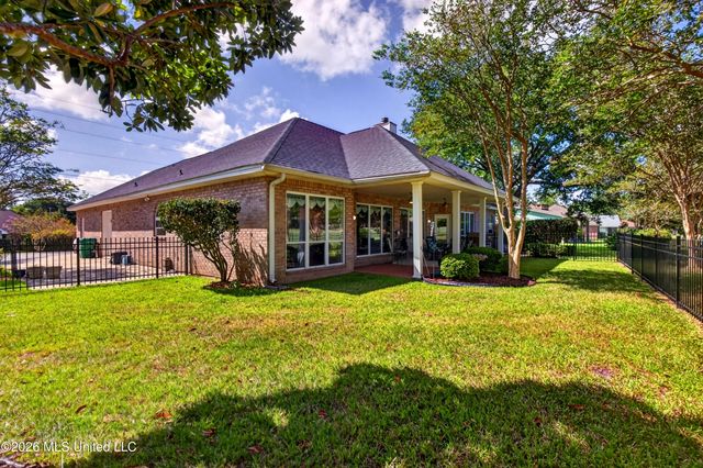 56135 E Diamondhead Drive, Diamondhead, MS 39525