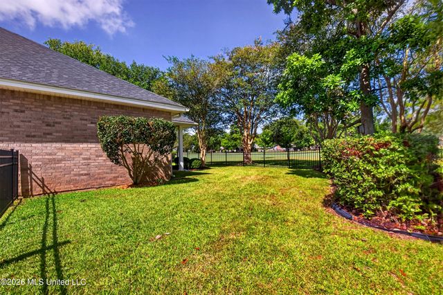 56135 E Diamondhead Drive, Diamondhead, MS 39525