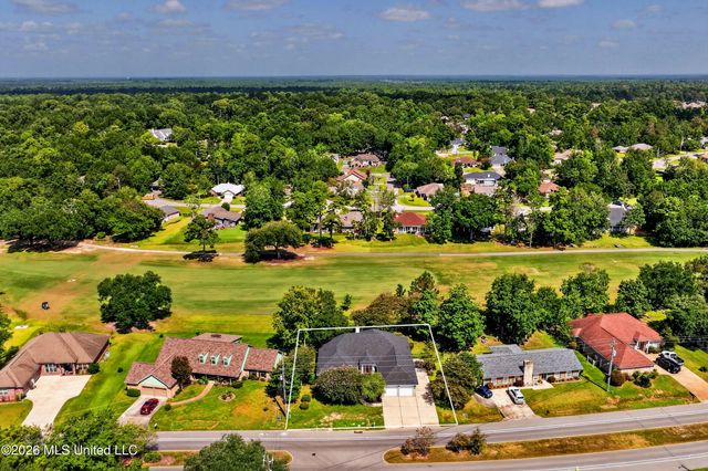 56135 E Diamondhead Drive, Diamondhead, MS 39525
