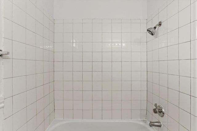 1127 Castle Oaks Dr, Stockton, CA 95210