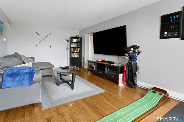 910 Hope Street 2B, Stamford, CT 06907