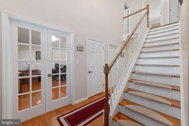 1 HEMLOCK DR, New Egypt, NJ 08533