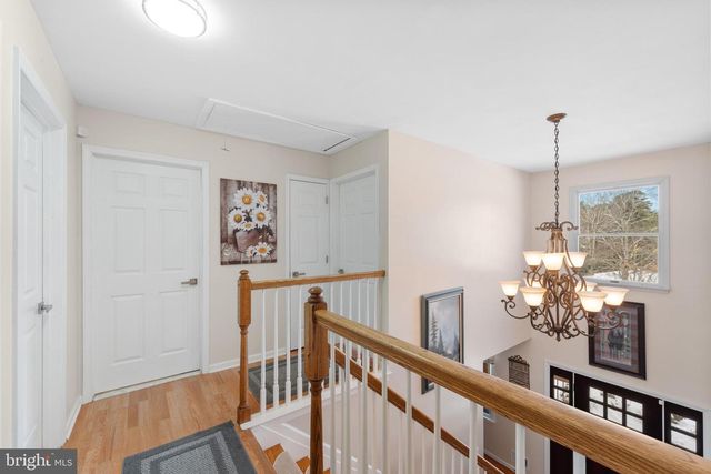 1 HEMLOCK DR, New Egypt, NJ 08533