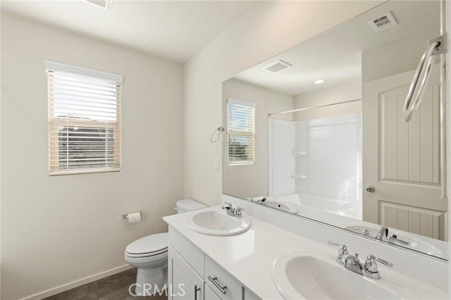 30041 Leeward Court, Menifee, CA 92584