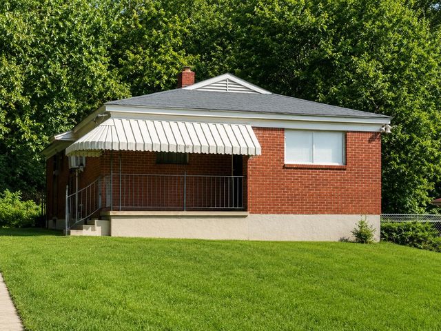 194 E BISCAYNE RD, Memphis, TN 38109