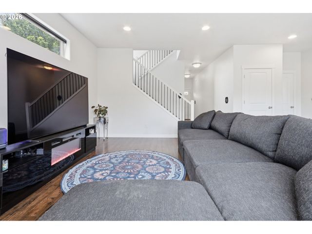 5714 Ne 52ND Pl, Vancouver, WA 98661