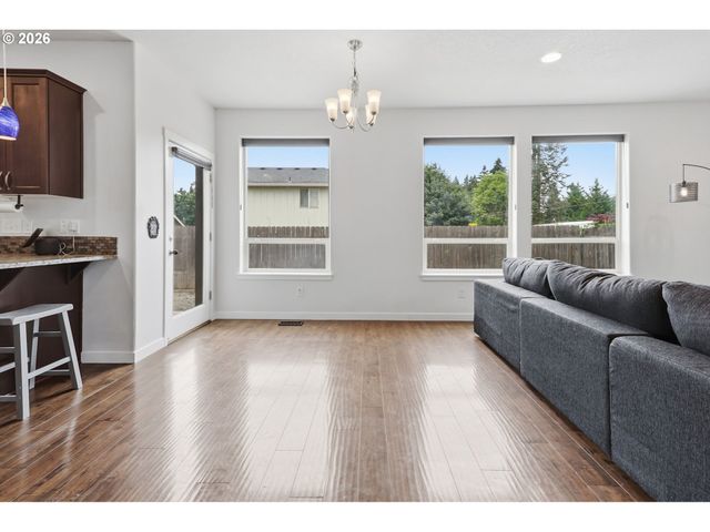 5714 Ne 52ND Pl, Vancouver, WA 98661