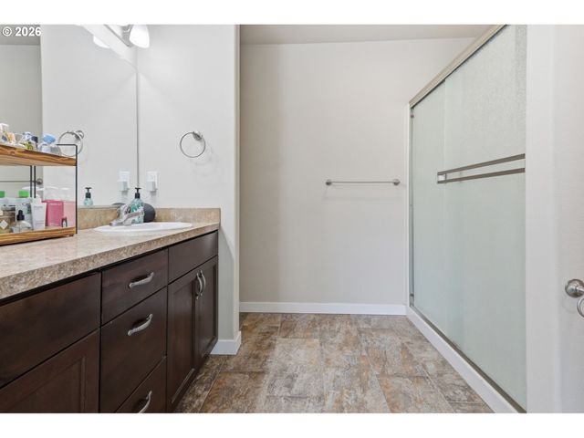5714 Ne 52ND Pl, Vancouver, WA 98661