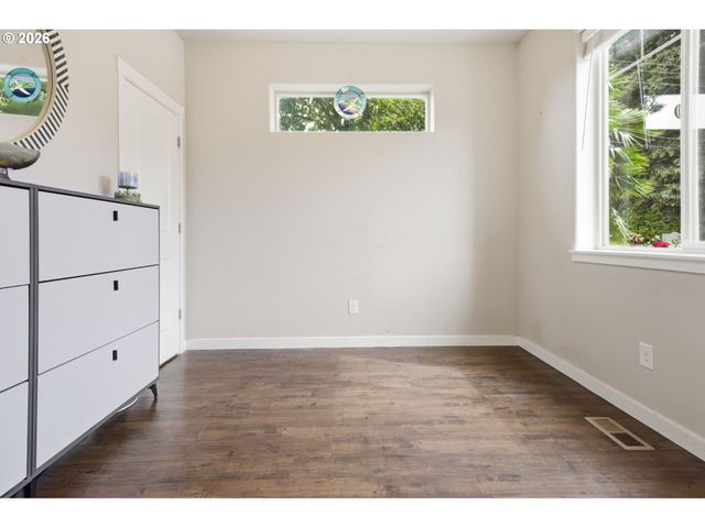 5714 Ne 52ND Pl, Vancouver, WA 98661