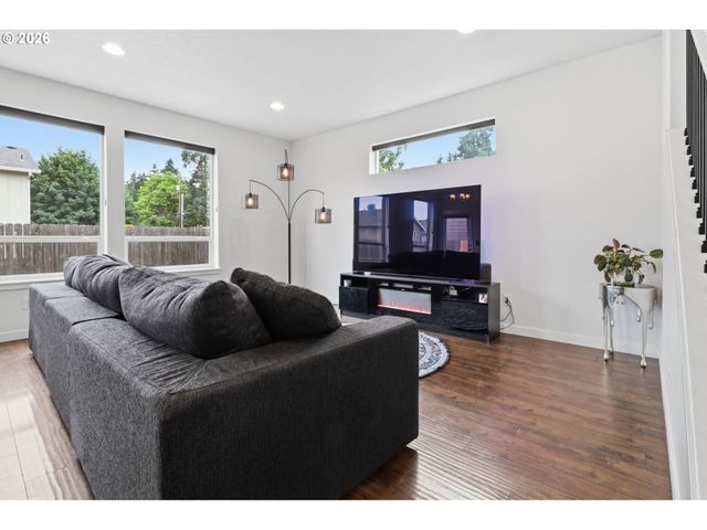 5714 Ne 52ND Pl, Vancouver, WA 98661