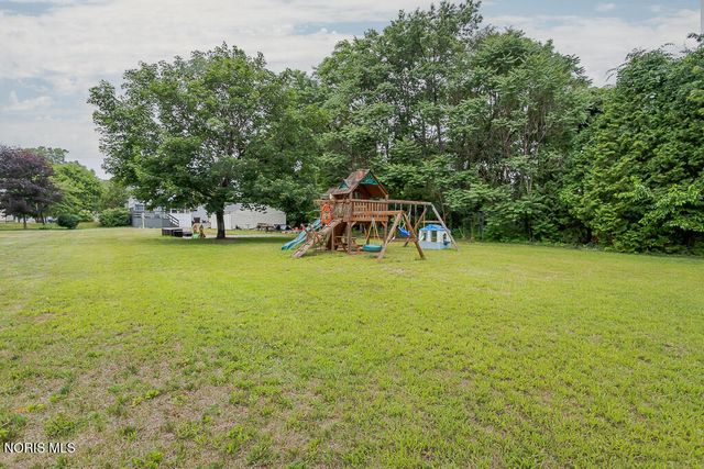 2960 Heysler Road, Toledo, OH 43617