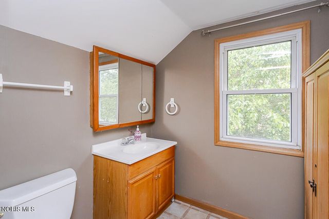2960 Heysler Road, Toledo, OH 43617