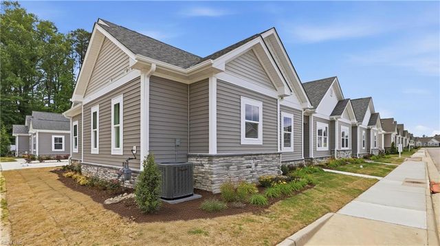 2400 Venture Way Unit B, Suffolk, VA 23434