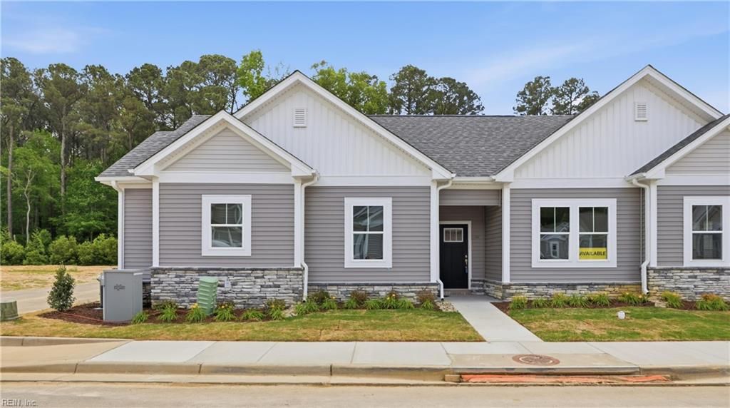 2400 Venture Way Unit B, Suffolk, VA 23434