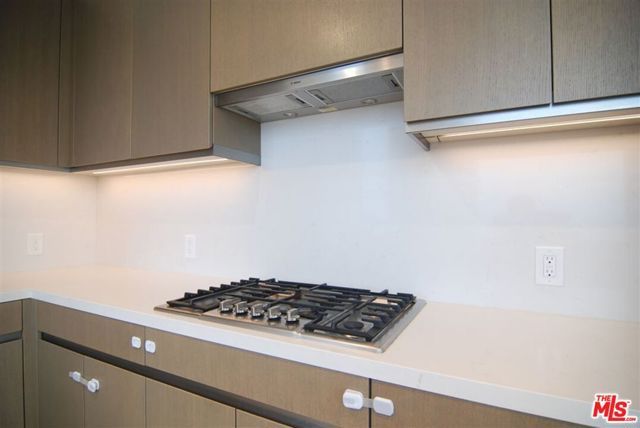 889 Francisco Street 3406, Los Angeles, CA 90017
