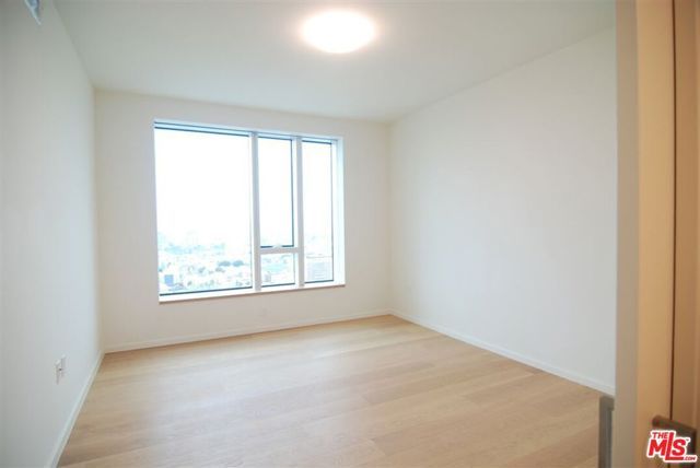 889 Francisco Street 3406, Los Angeles, CA 90017