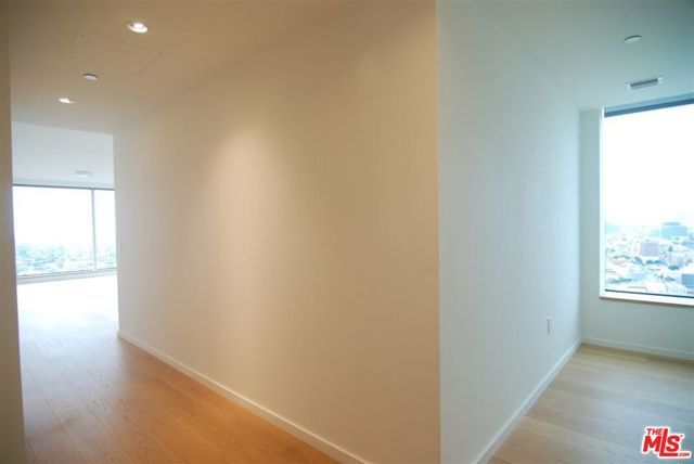 889 Francisco Street 3406, Los Angeles, CA 90017