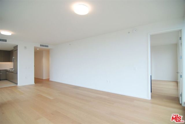 889 Francisco Street 3406, Los Angeles, CA 90017