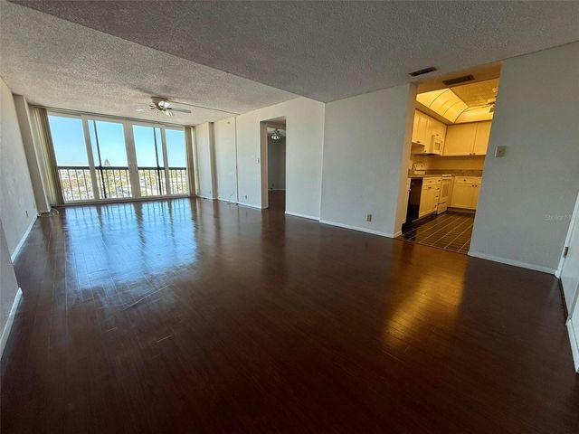 255 DOLPHIN POINT 710, Clearwater Beach, FL 33767
