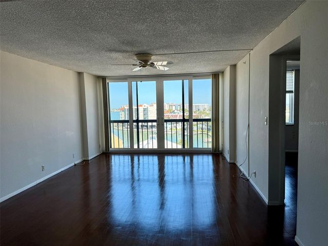 255 DOLPHIN POINT 710, Clearwater Beach, FL 33767