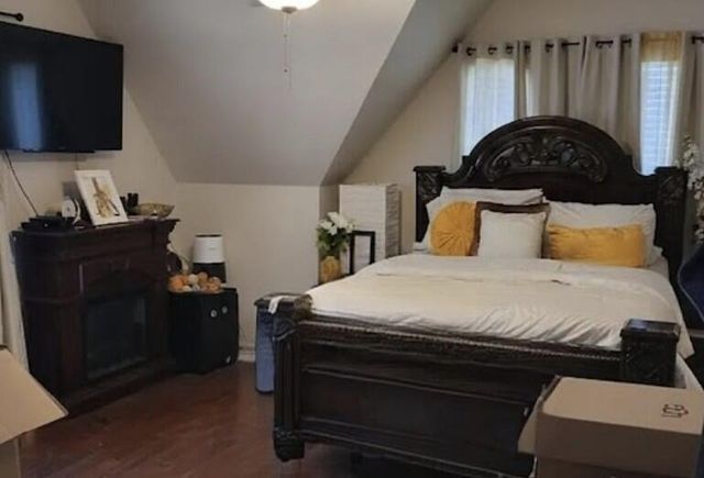 3924 N 37th STREET, Milwaukee, WI 53216