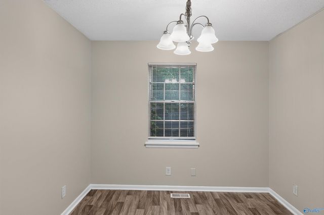 3715 Oakdale Court NW, Huntsville, AL 35810