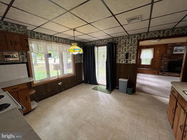 230 BURRS RD, Burlington Township, NJ 08016