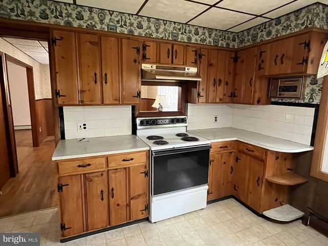230 BURRS RD, Burlington Township, NJ 08016