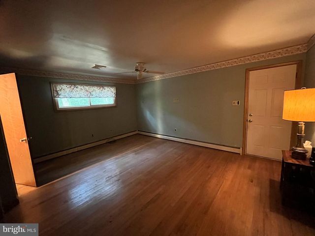 230 BURRS RD, Burlington Township, NJ 08016