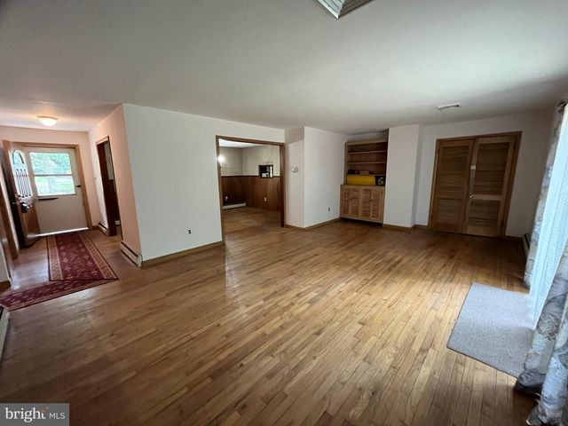 230 BURRS RD, Burlington Township, NJ 08016
