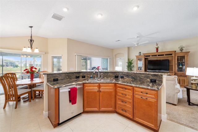 2977 STEPPING STONE PATH, The Villages, FL 32163